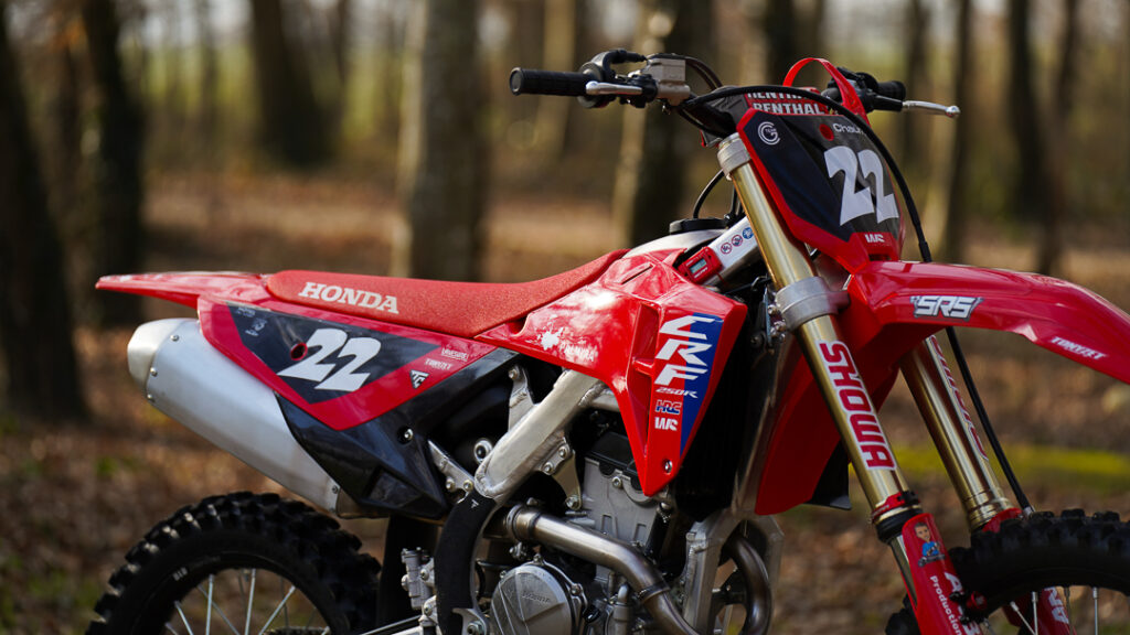 Shooting photo 250CRF
