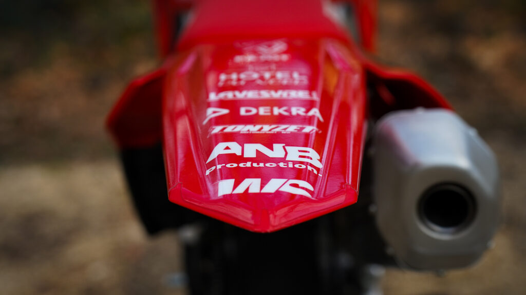 Shooting photo 250CRF